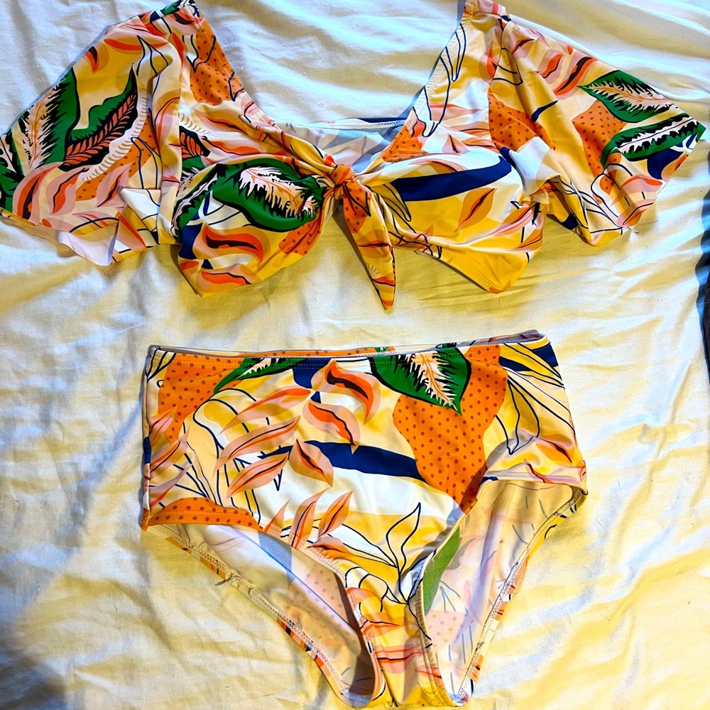 MeetCurve High Waist Bikini Set size M
